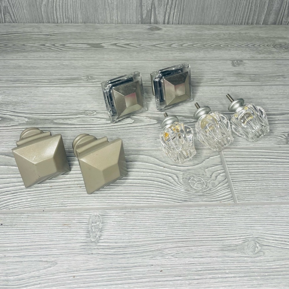 7 curtain rod finials 3 glass rose look & 4 squares metal  finials decorations